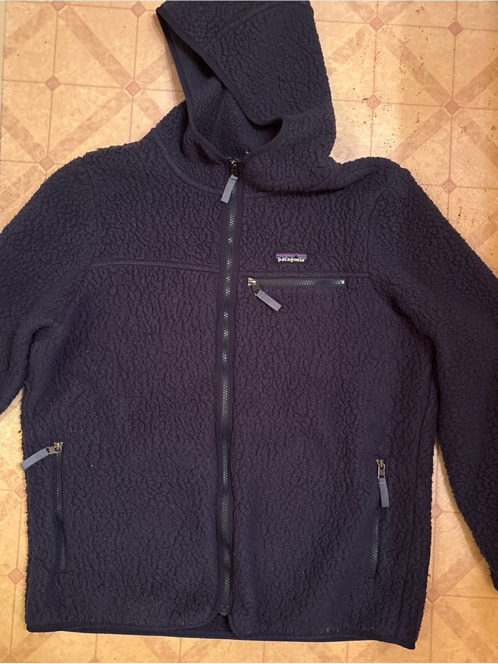 Patagonia navy blue Sherpa Jacket with Multicolor Logo Patch